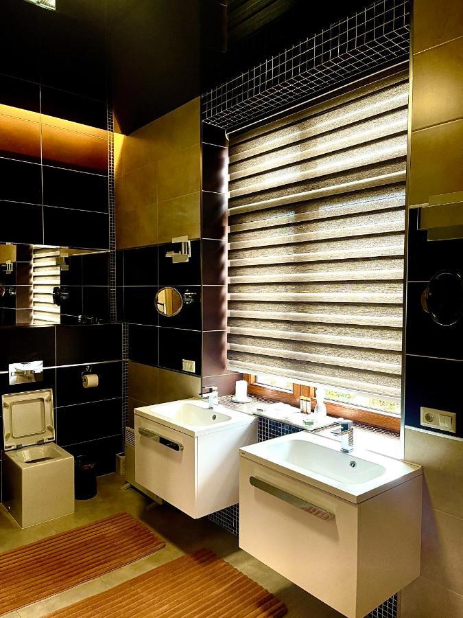 Villa-Sofia Mini-Hotel Odessa Ngoại thất bức ảnh