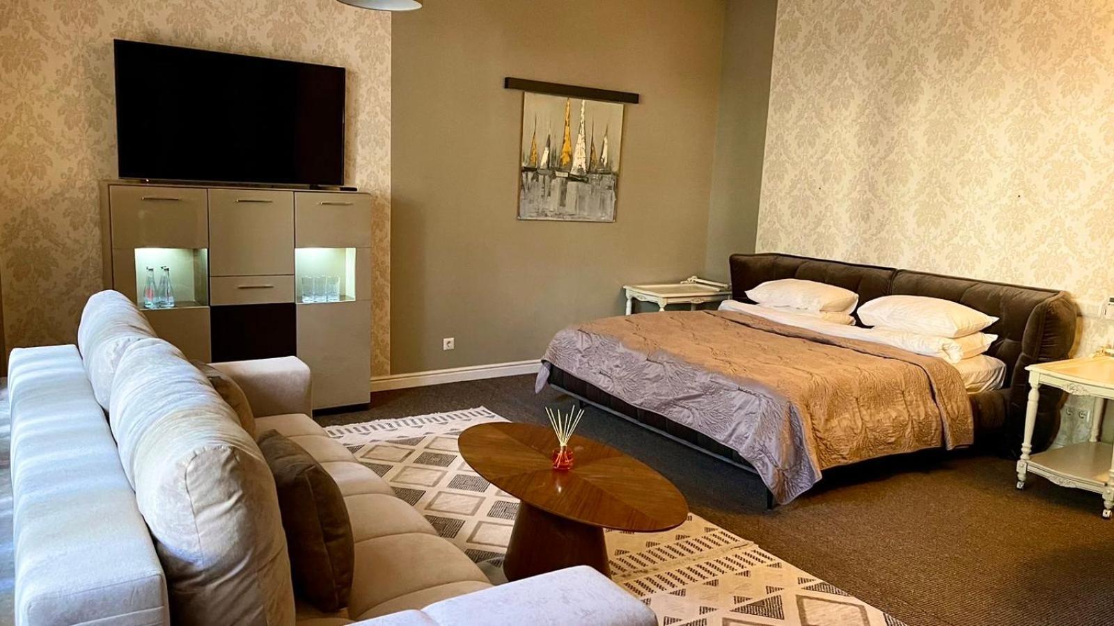 Villa-Sofia Mini-Hotel Odessa Ngoại thất bức ảnh